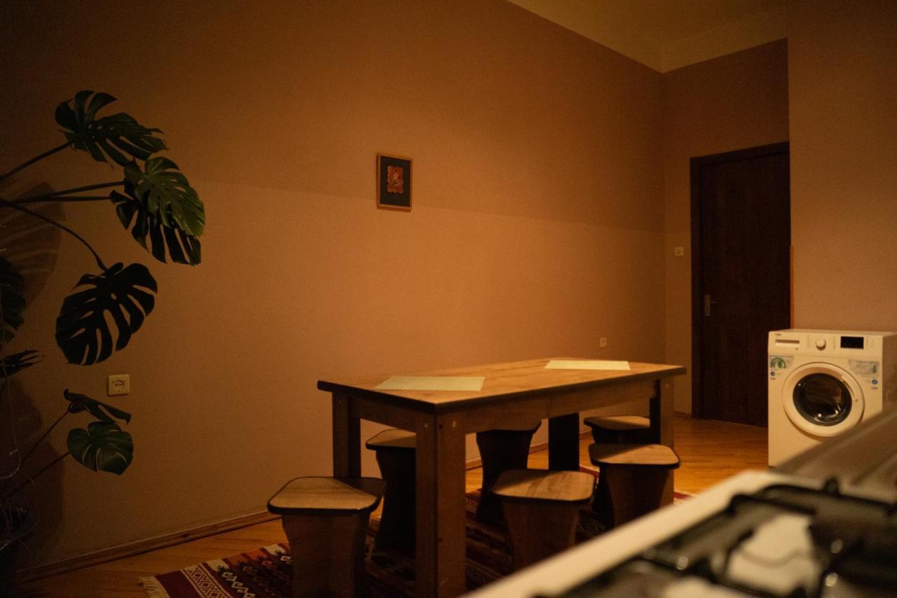 Guesthouse Hillside Tbilisi Exterior photo