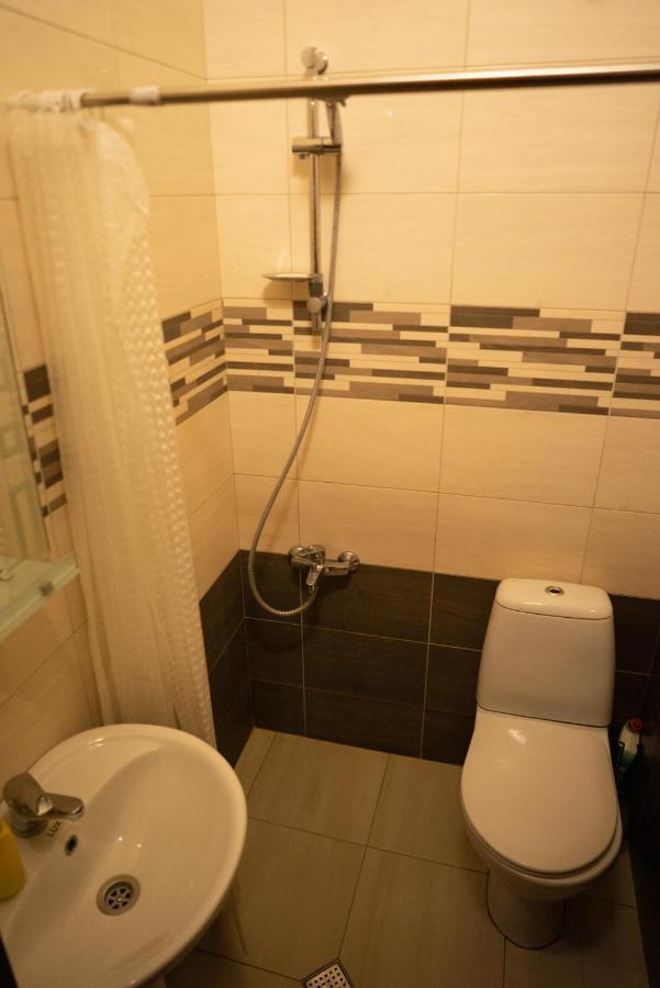 Guesthouse Hillside Tbilisi Exterior photo